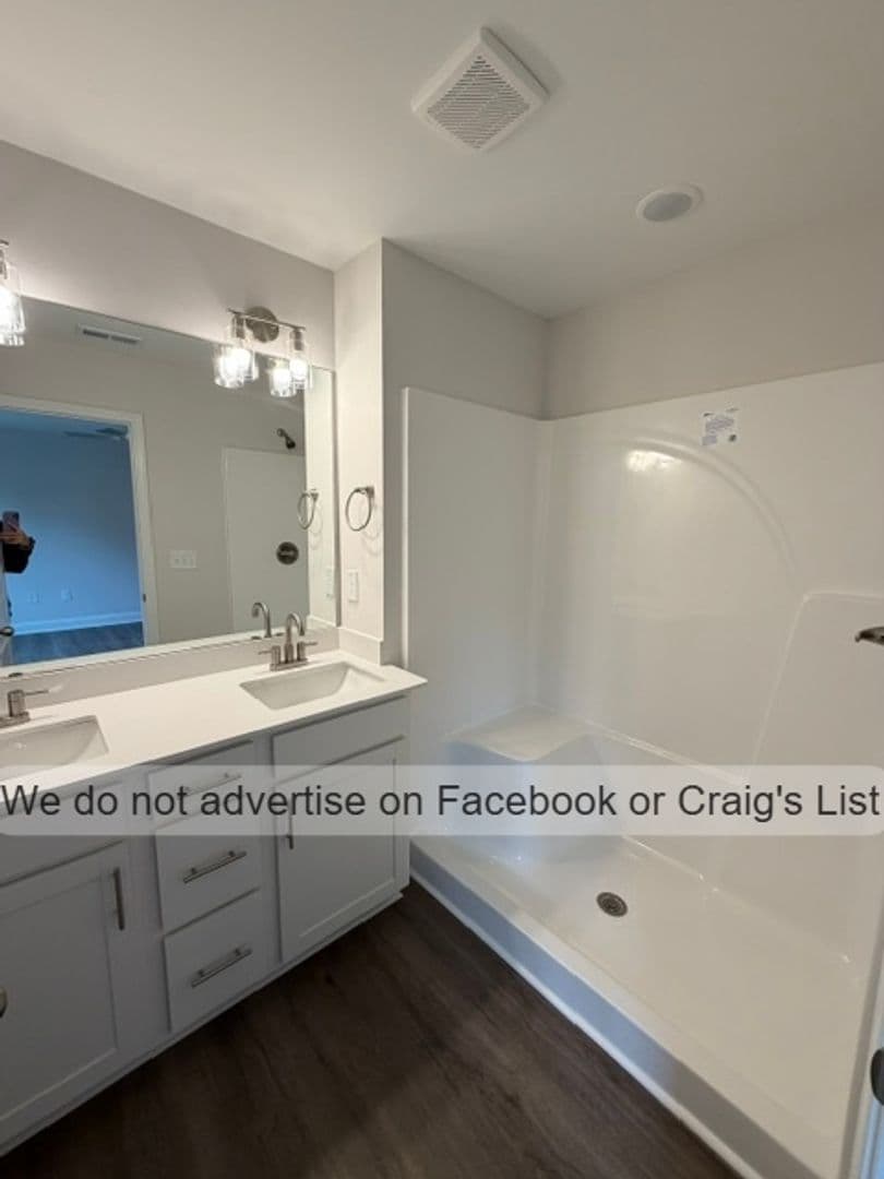 Spring Lake House: 722 Chapel Hill Road