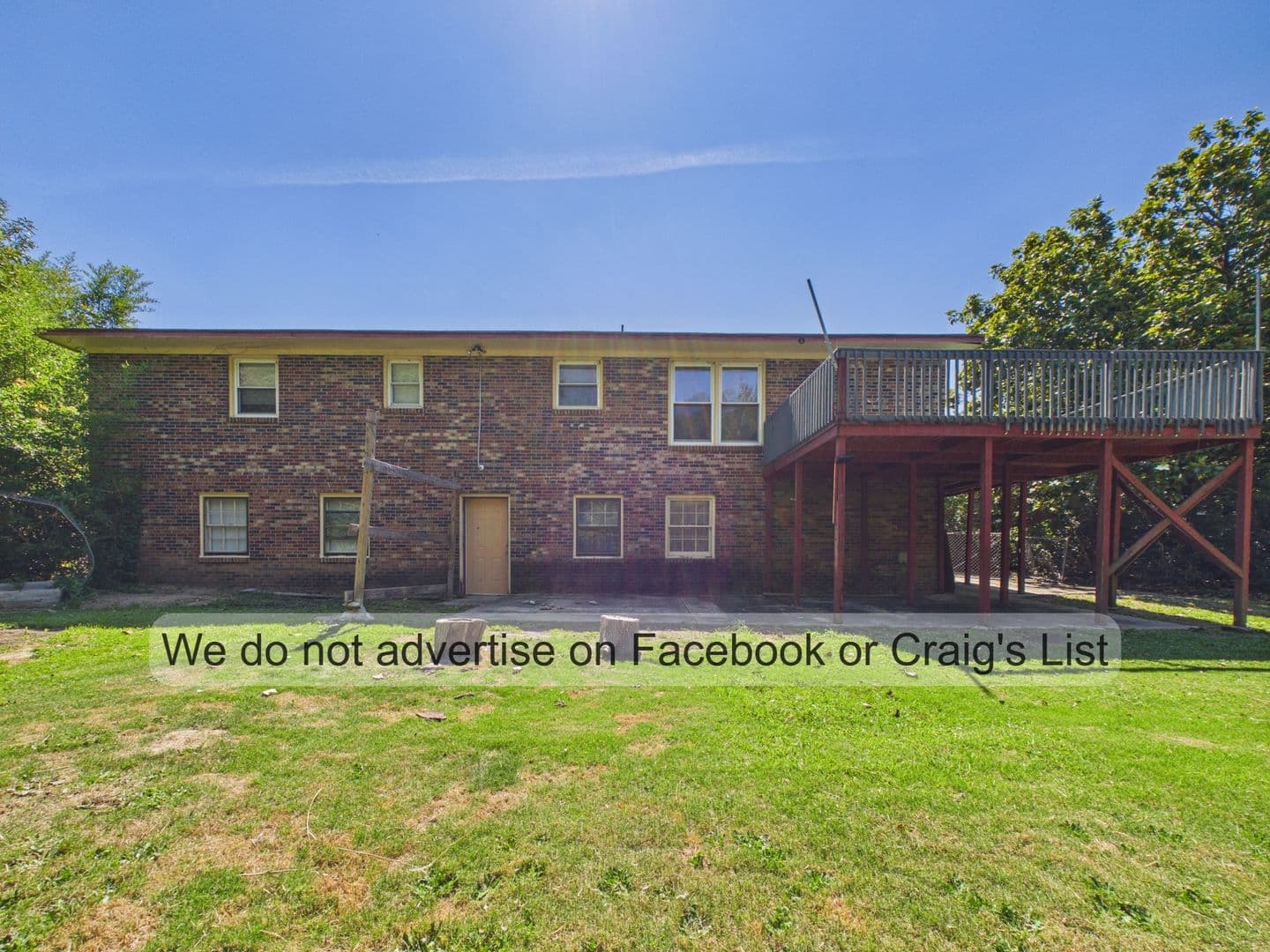 Fayetteville House: 5706 Selkirk Place