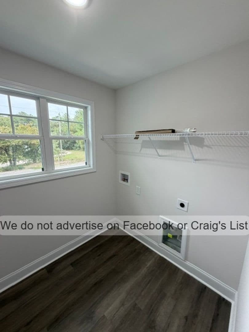 Spring Lake House: 722 Chapel Hill Road