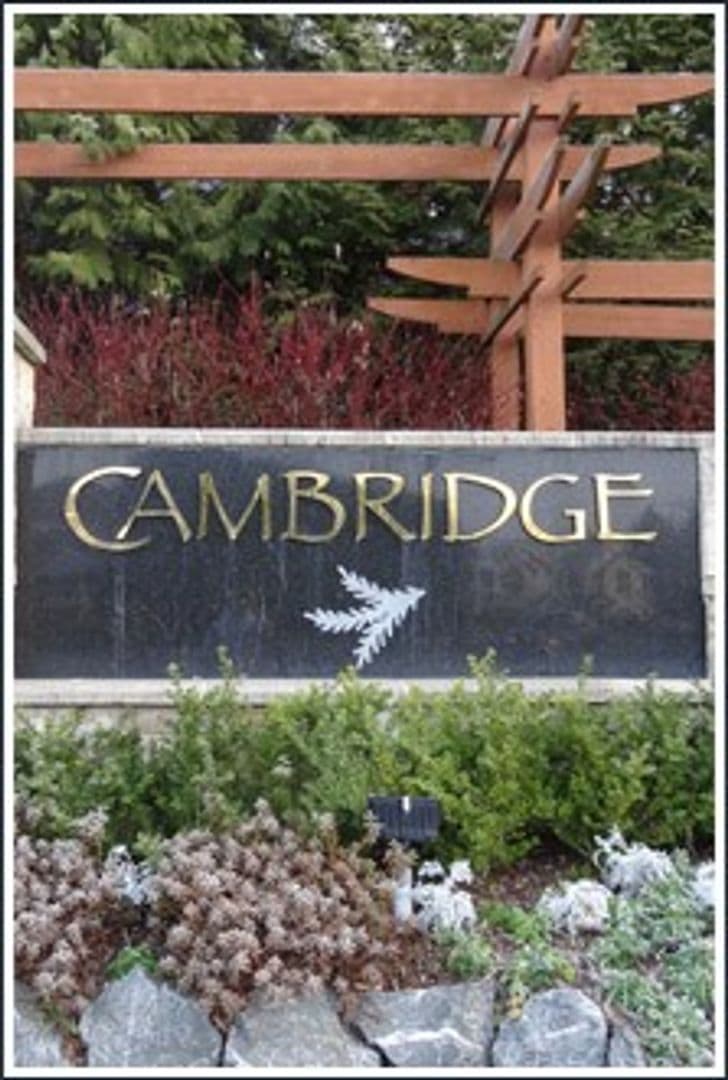 Kirkland Condo: 11811 93rd Lane NE #6-304
