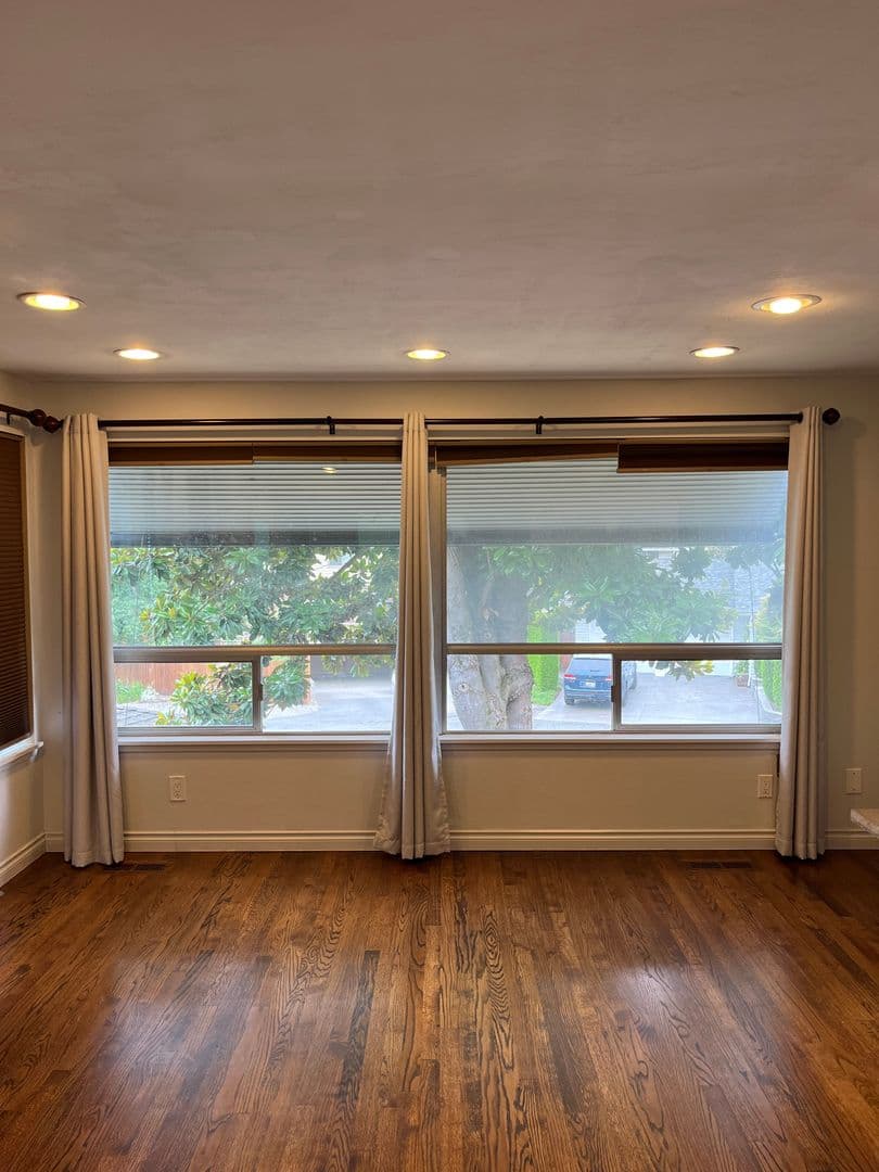 Mercer Island House: 3038 65th Pl SE