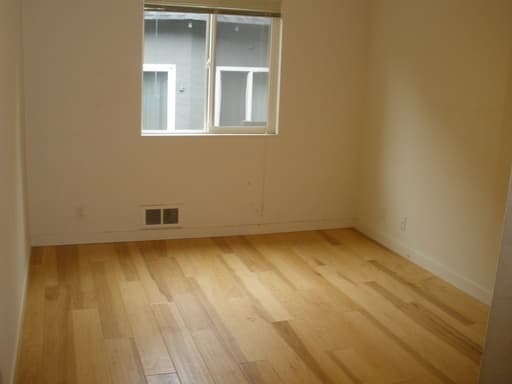 Seattle Apartment: 1404 25th Ave Apt#1-11