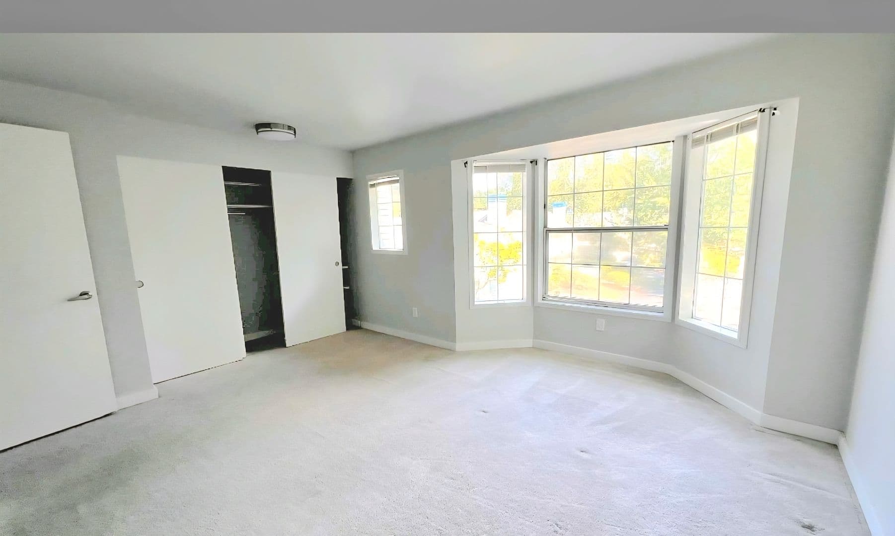Kirkland Townhome: 10231 NE 129th Ln