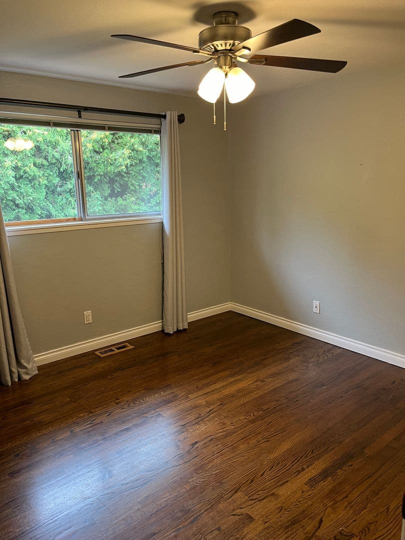 Mercer Island House: 3038 65th Pl SE