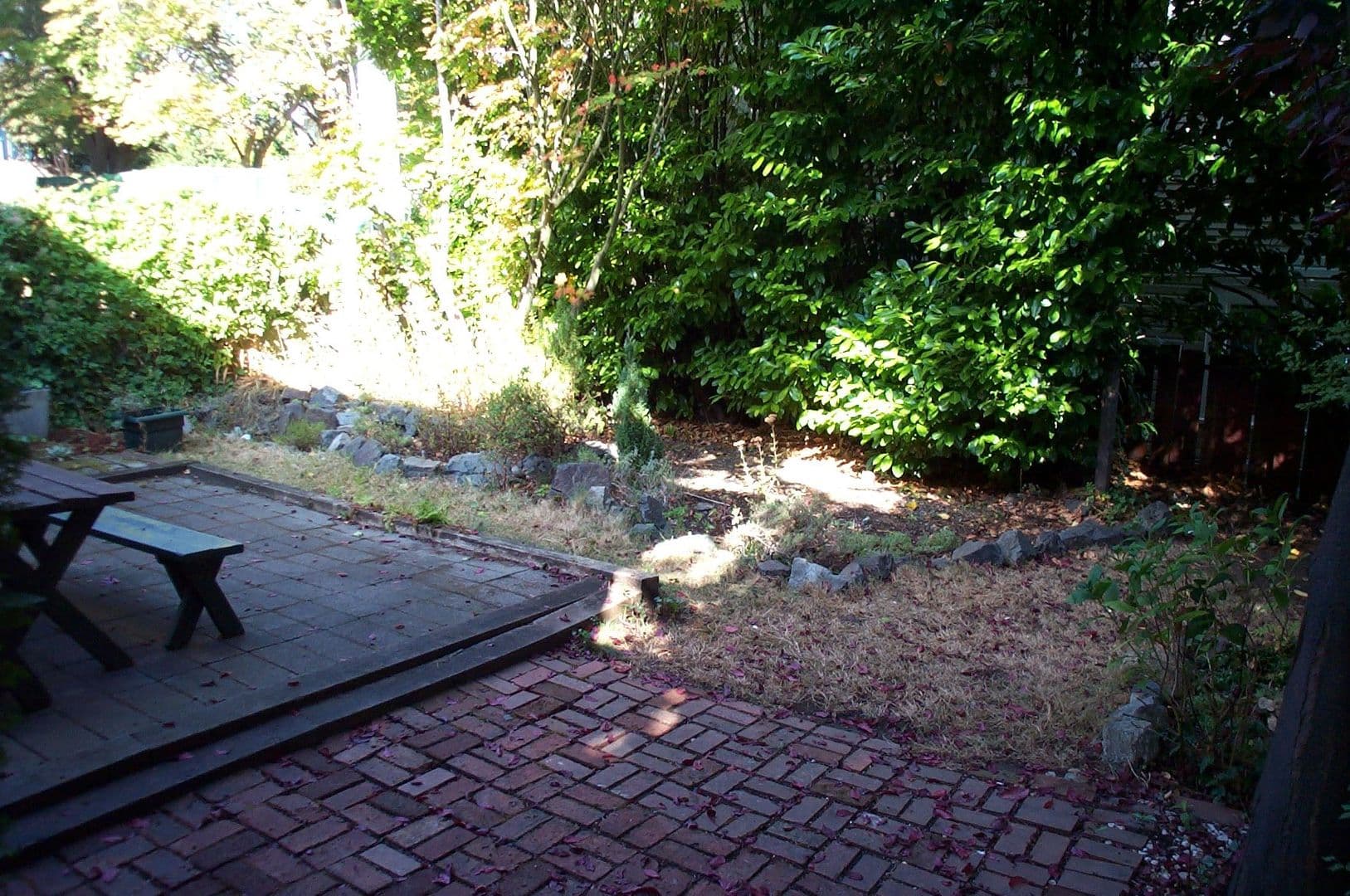 Seattle House: 1806 E Prospect St
