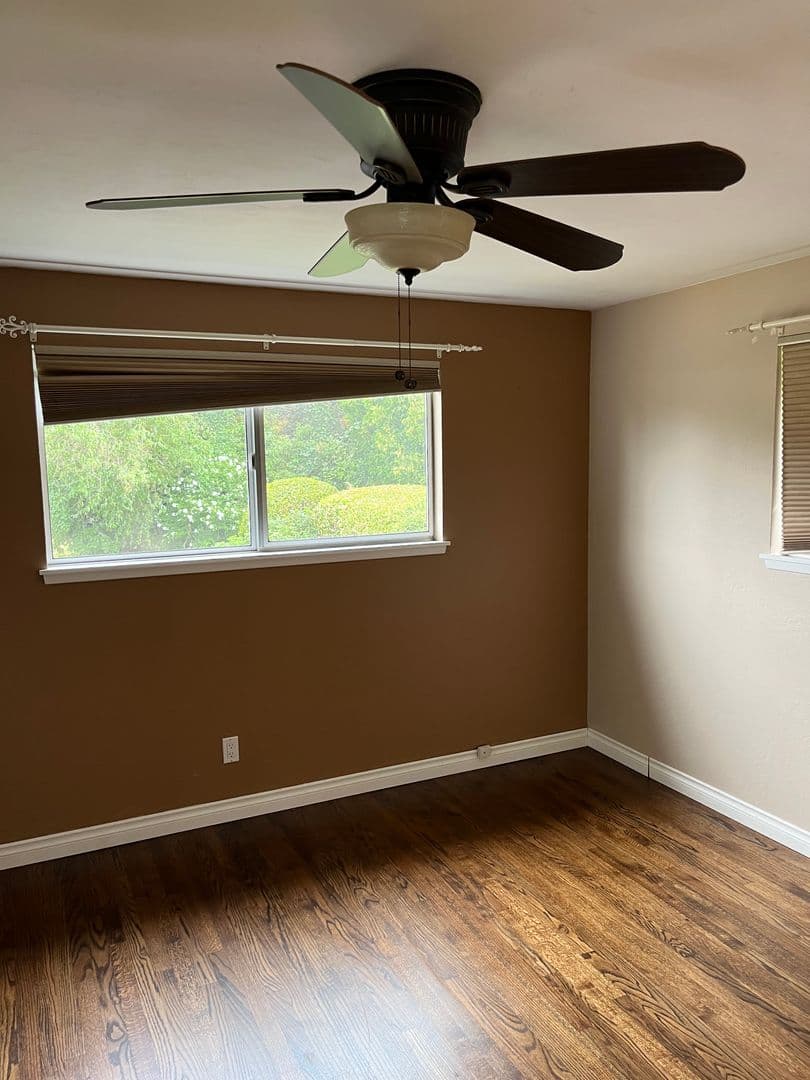Mercer Island House: 3038 65th Pl SE
