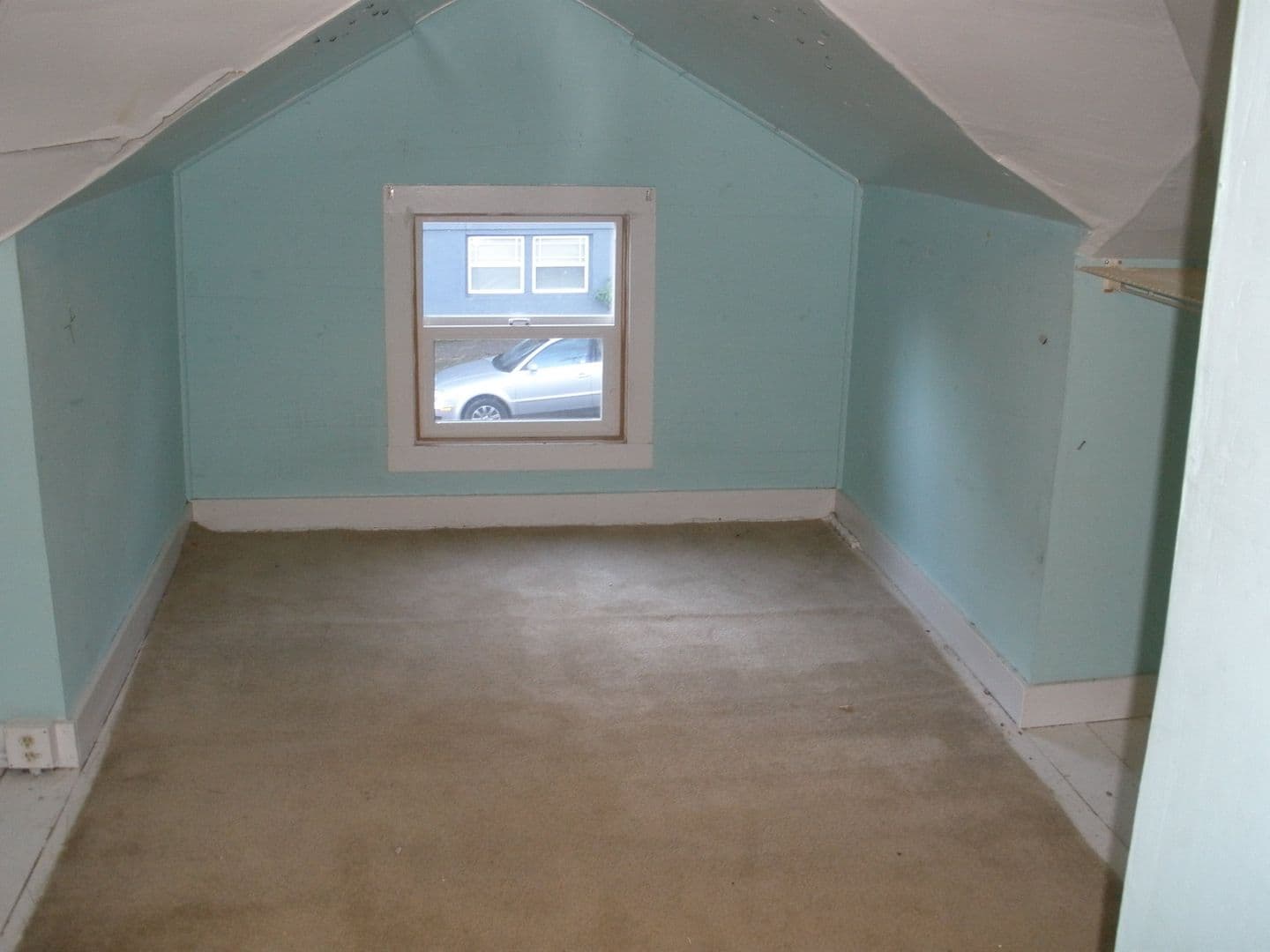 Seattle House: 1806 E Prospect St