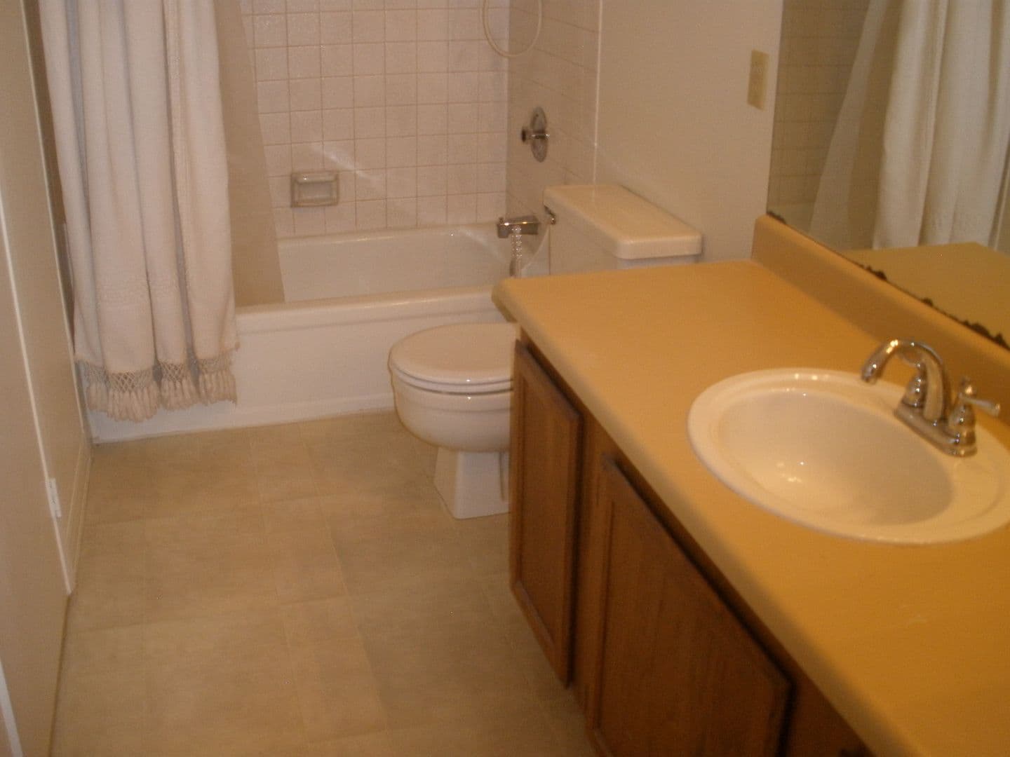 Kirkland Condo: 11811 93rd Lane NE #6-304