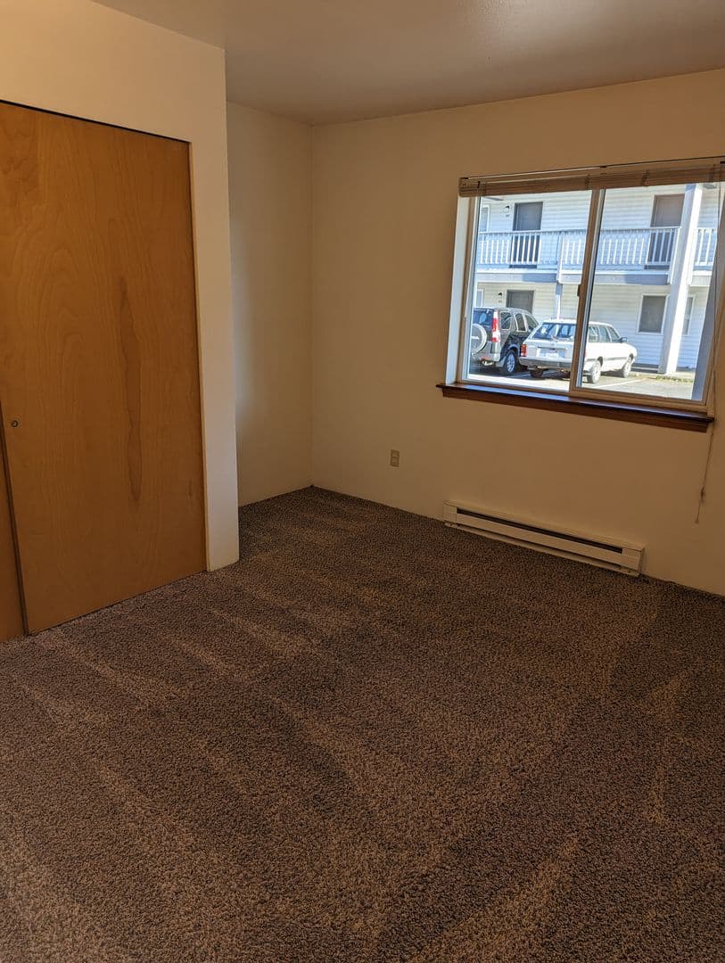 Bellingham Apartment: 3430-3438 Northwest Ave.