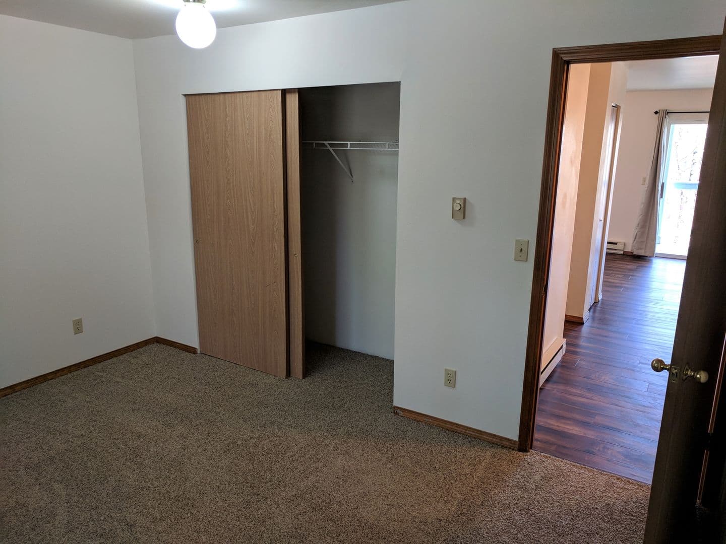 Bellingham Apartment: 3903-3911 Flynn St.