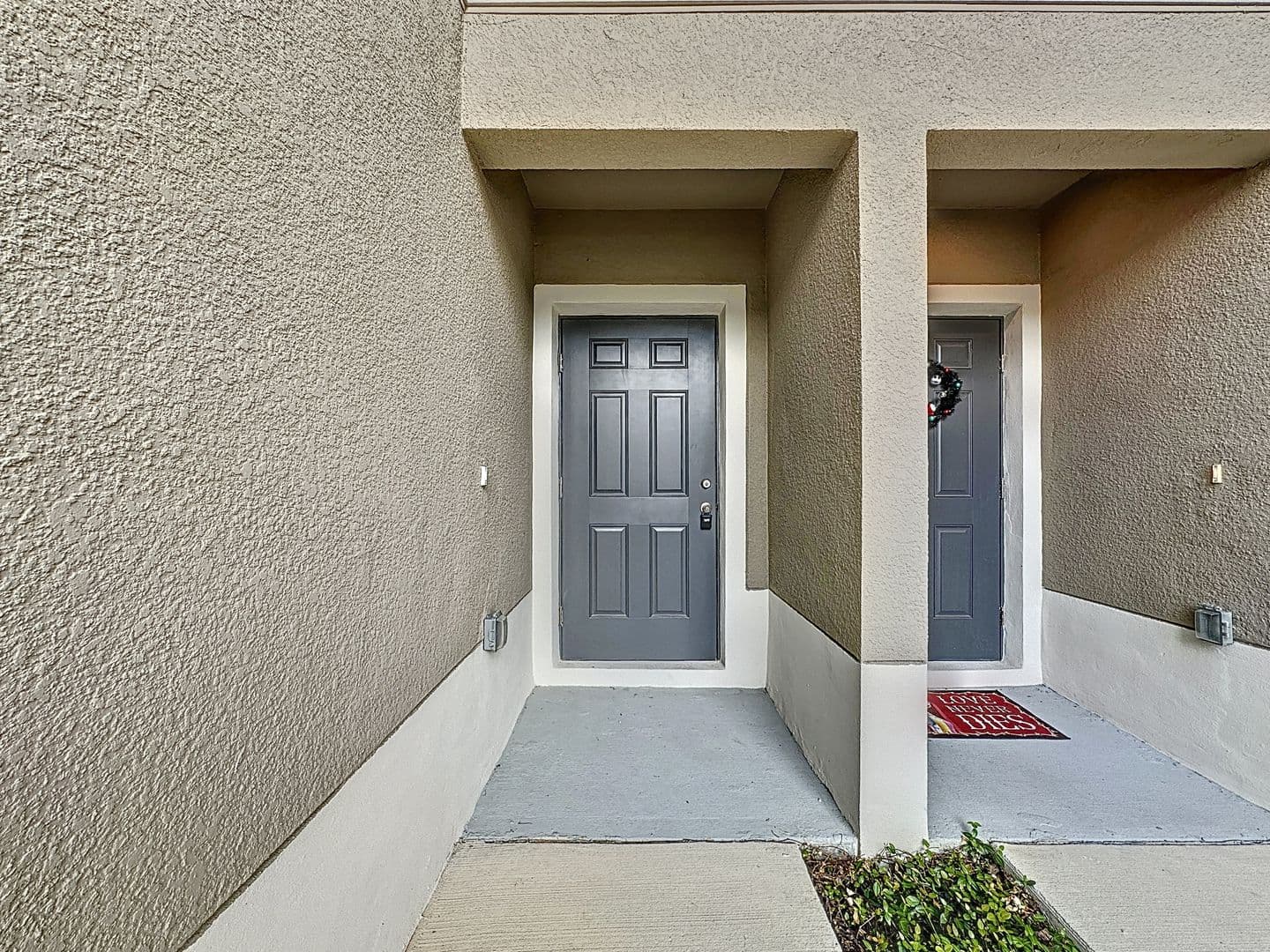 Davenport Townhome: 409 Sedgewick Drive