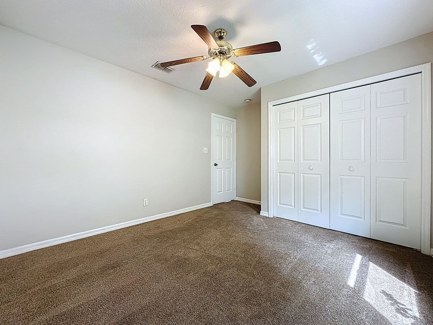 Kissimmee House: 162 Guadalajara Drive - ....