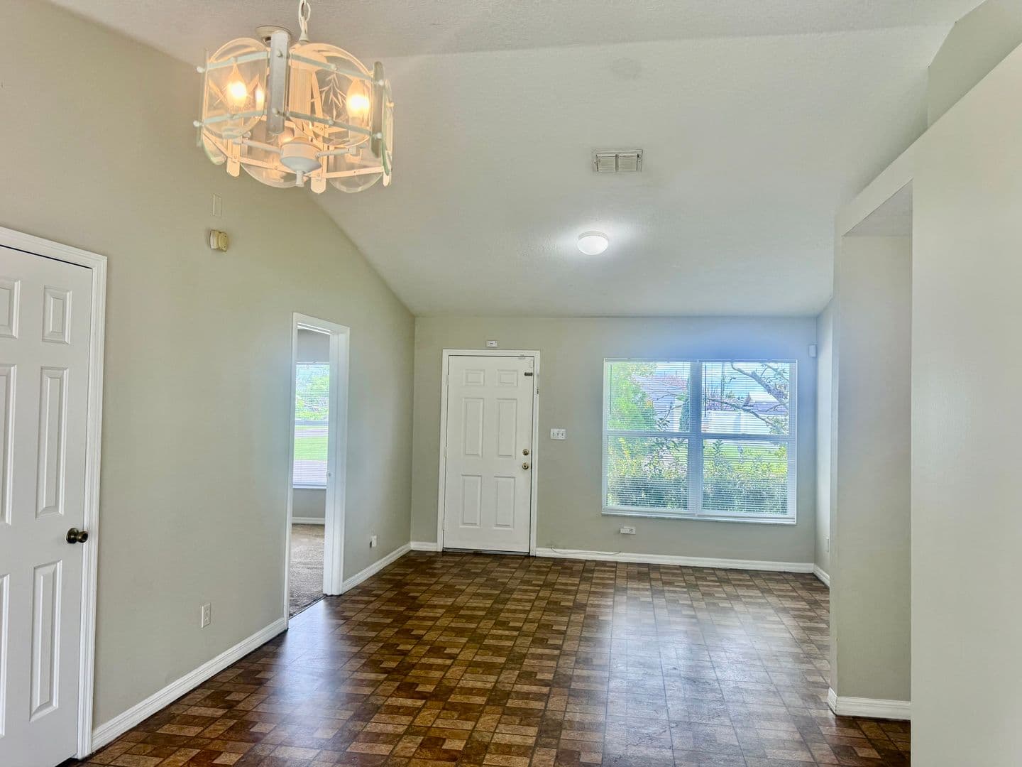 Kissimmee House: 162 Guadalajara Drive - ....