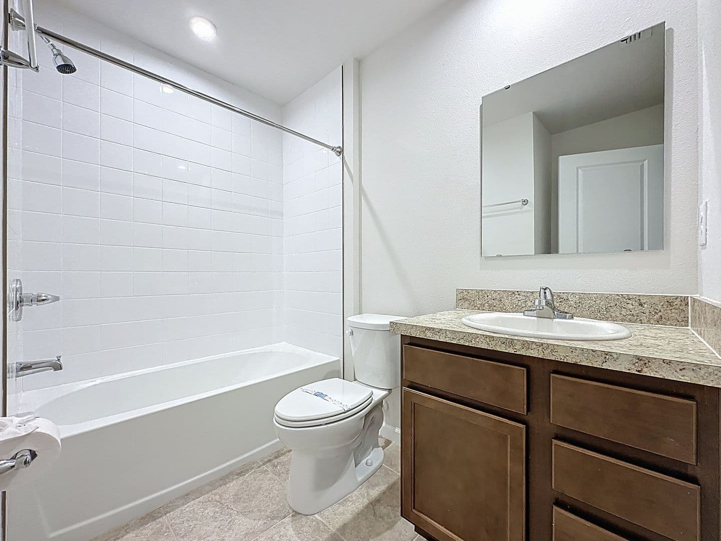 Davenport Townhome: 409 Sedgewick Drive