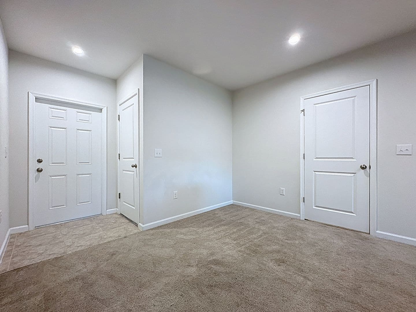 Davenport Townhome: 409 Sedgewick Drive