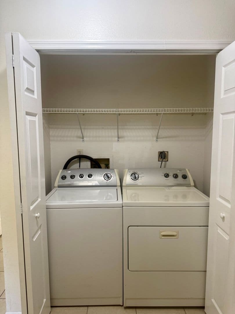 Kissimmee House: 1805 Foxhall Circle