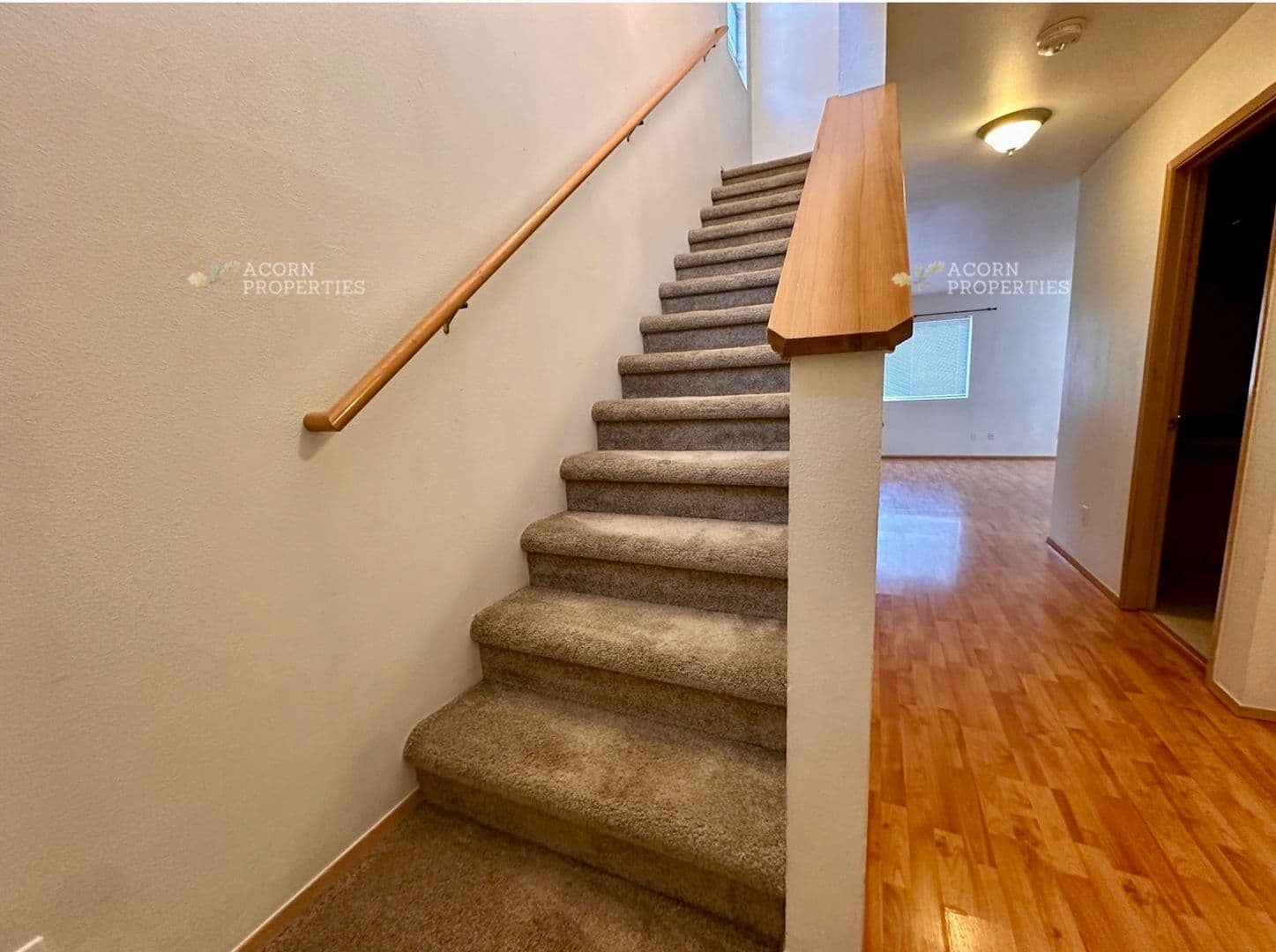 Coupeville House: 402 NW Meadow Court