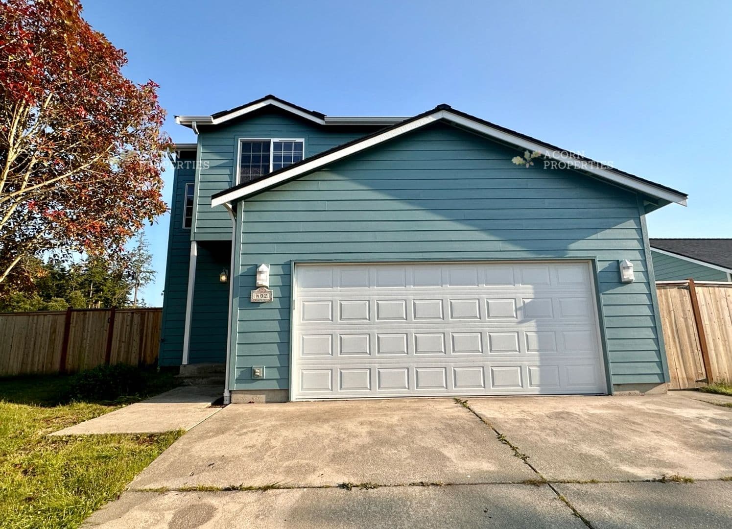 Coupeville House: 402 NW Meadow Court