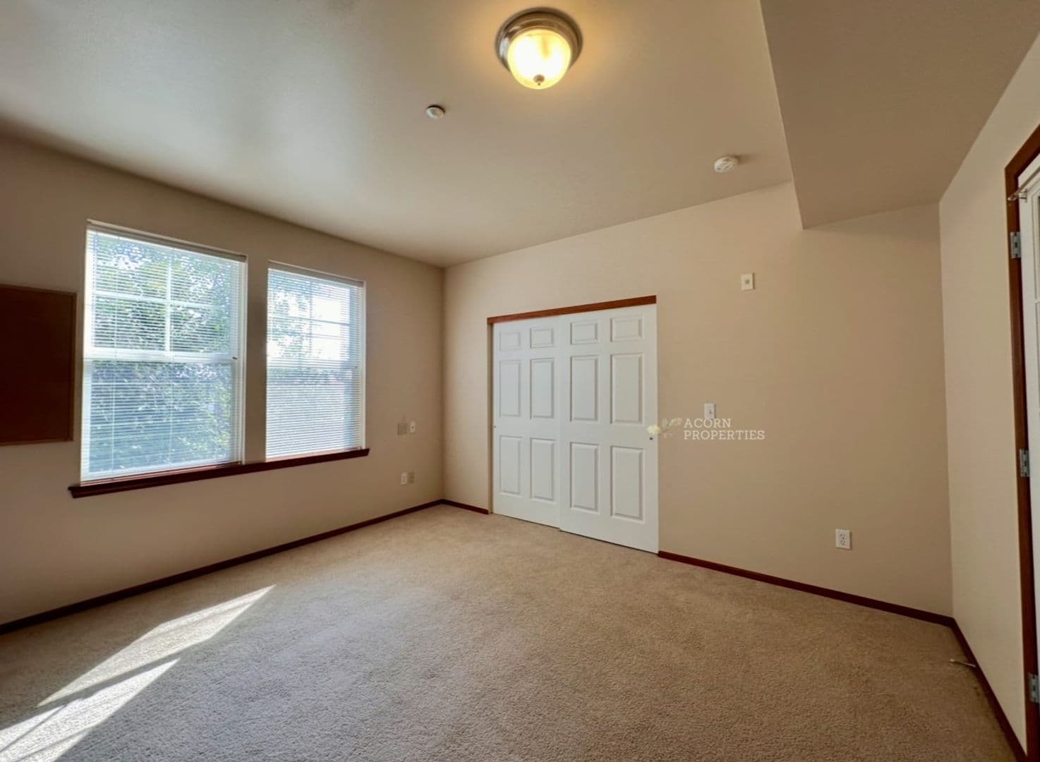 Oak Harbor Condo: 1850 SW Scenic Heights Street #B101