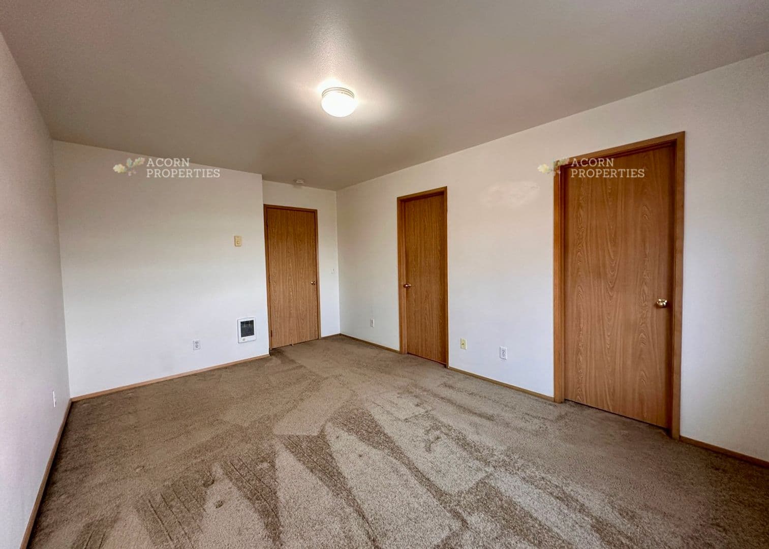 Coupeville House: 402 NW Meadow Court