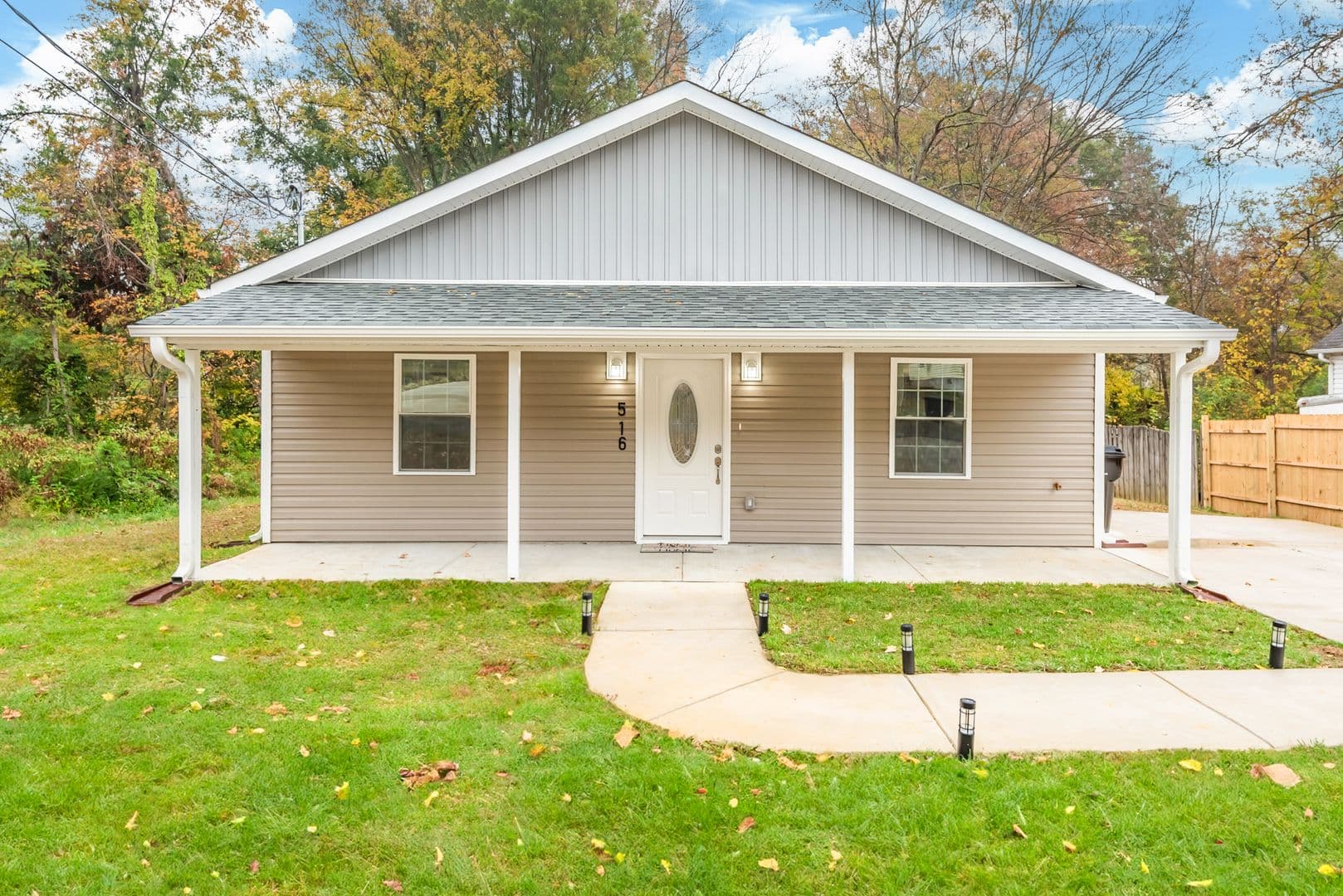 Burlington House: 516 Gilmer St