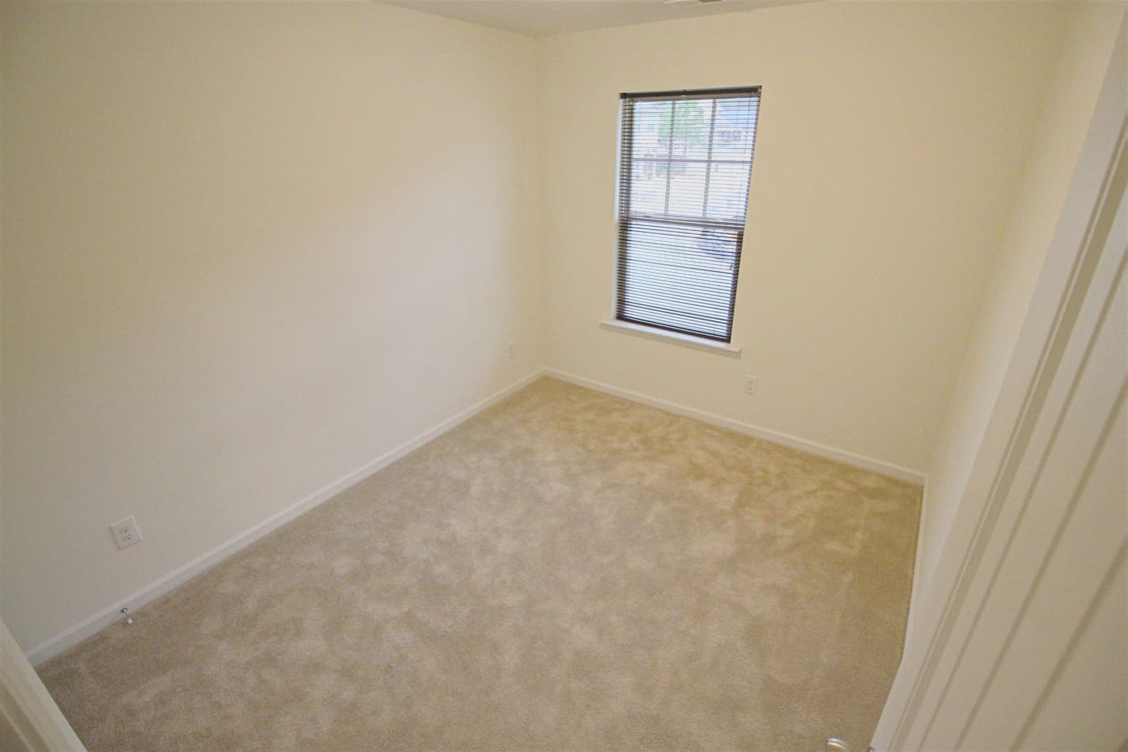 Raleigh Townhome: 753 Maypearl Ln