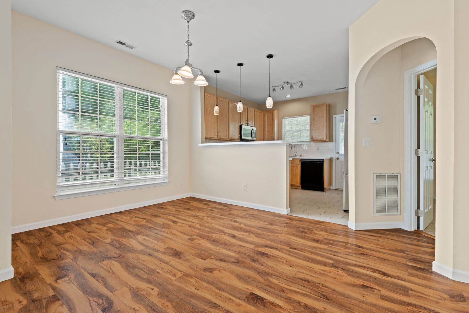 Durham House: 2225 Gablefield Lane