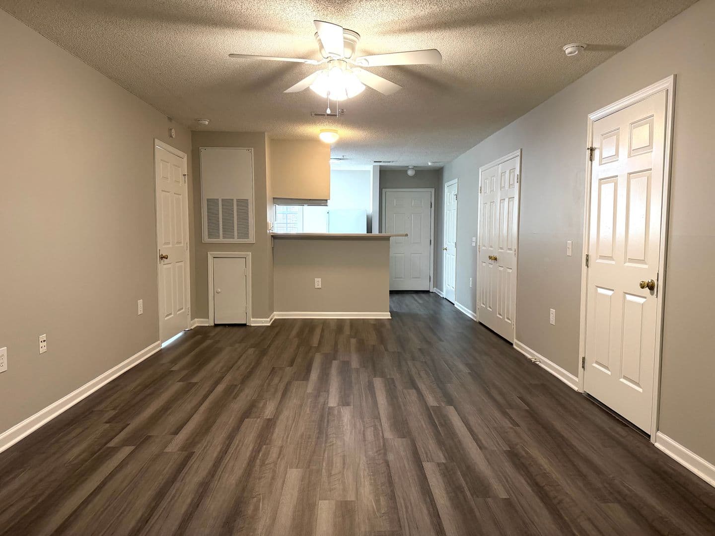 Raleigh Apartment: 2000 University Woods Rd