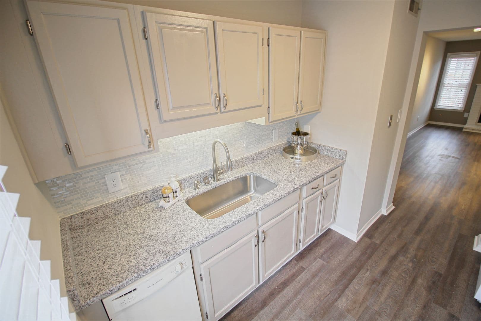 Raleigh Apartment: Pinna Ct and Hammock Pl