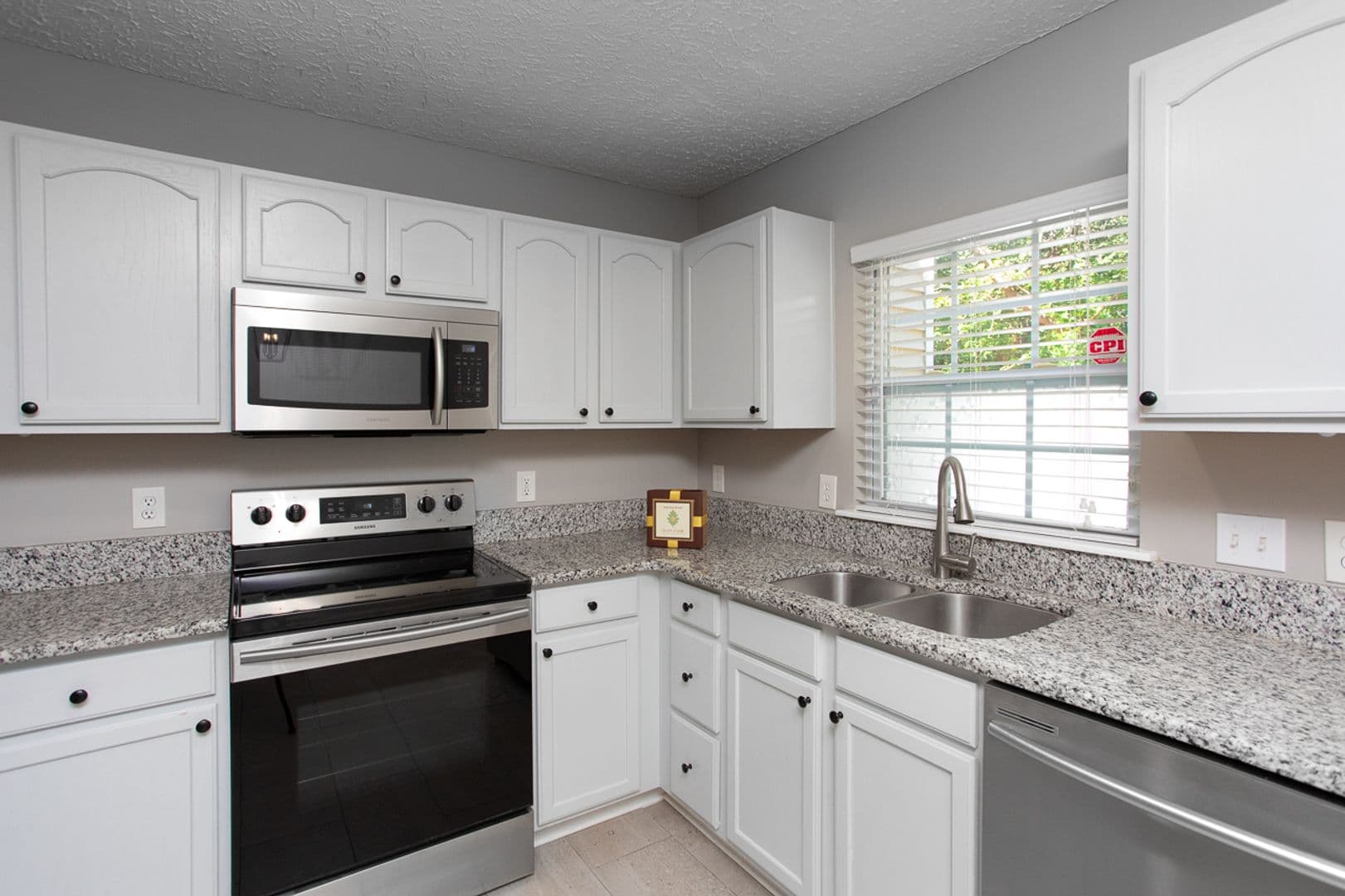 Durham Townhome: 3356 Tarleton W