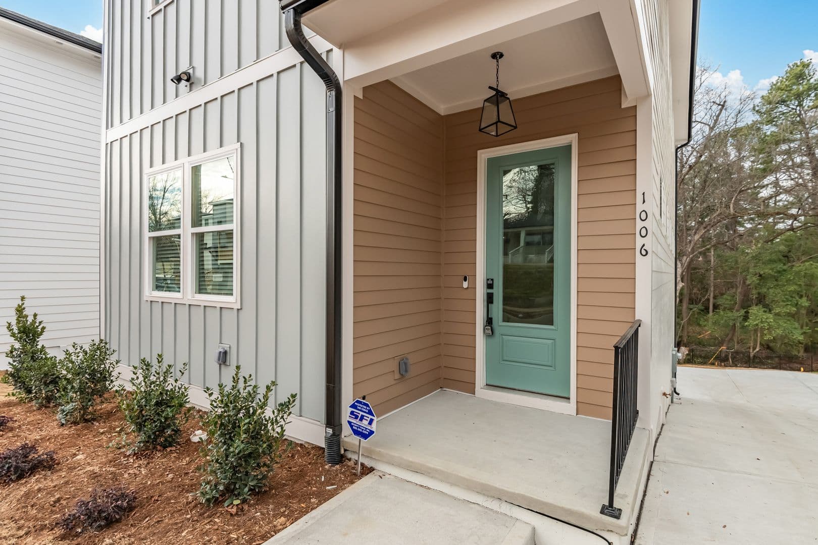 Durham House: 1006 Grant Street