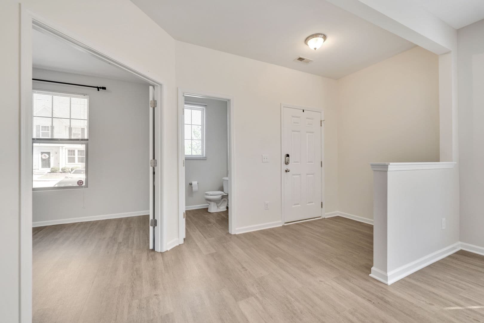 Durham House: 11 Moss Grove Ln