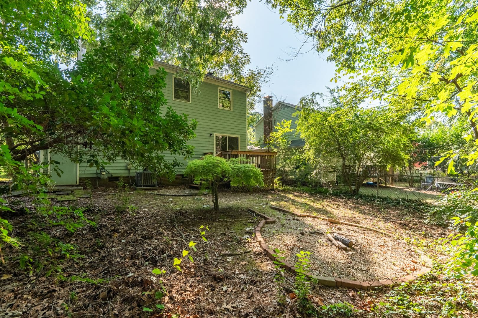 Durham House: 3302 Lassiter St