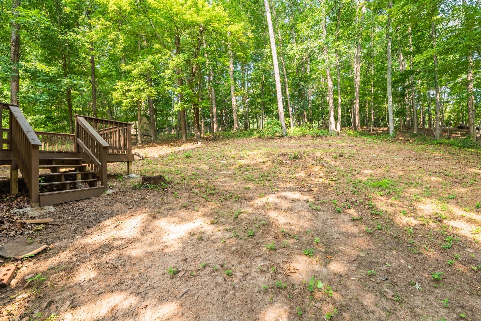 Raleigh House: 7833 Foxwood Dr
