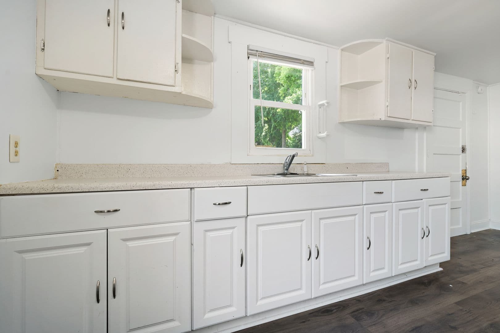 Wake Forest House: 706 N White