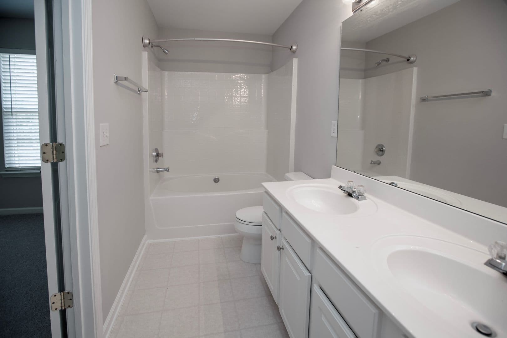 Morrisville House: 102 Chandler Chase Ct