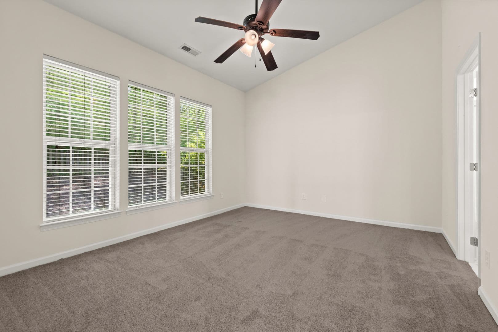 Durham House: 2225 Gablefield Lane