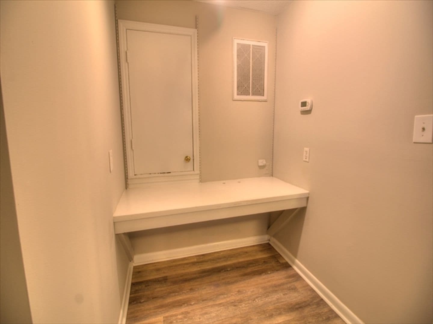 Chapel Hill Apartment: 113 Purefoy Rd