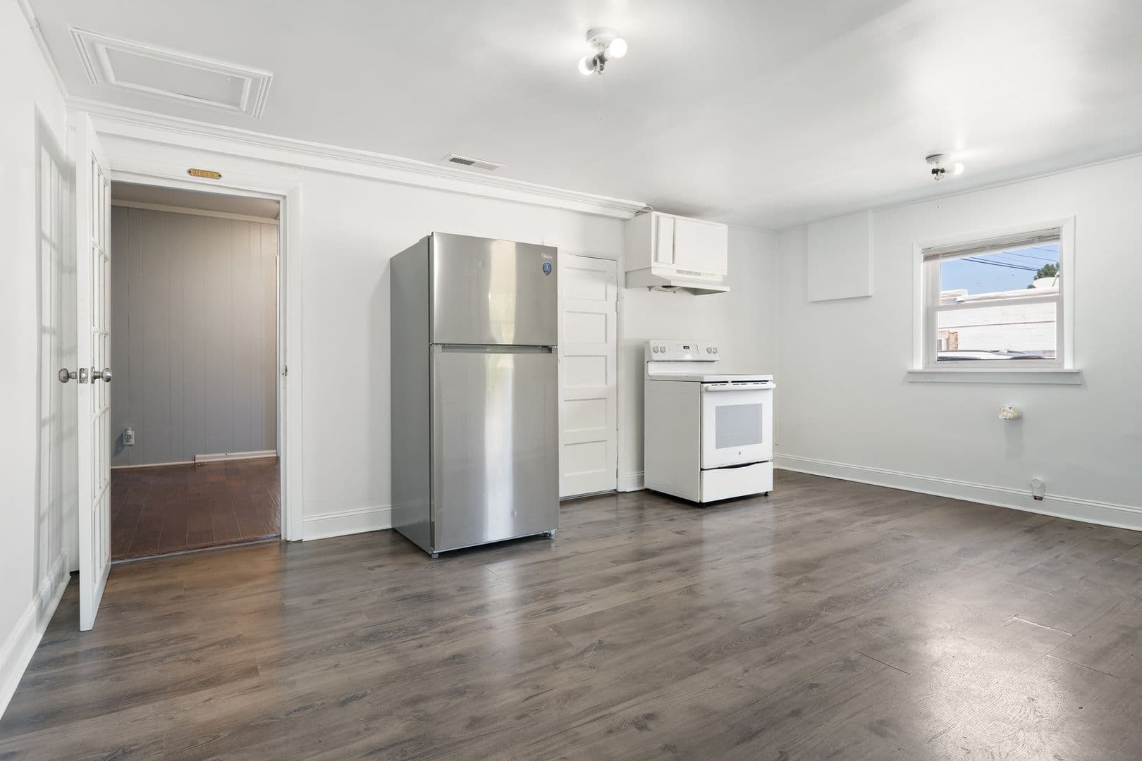 Wake Forest House: 706 N White