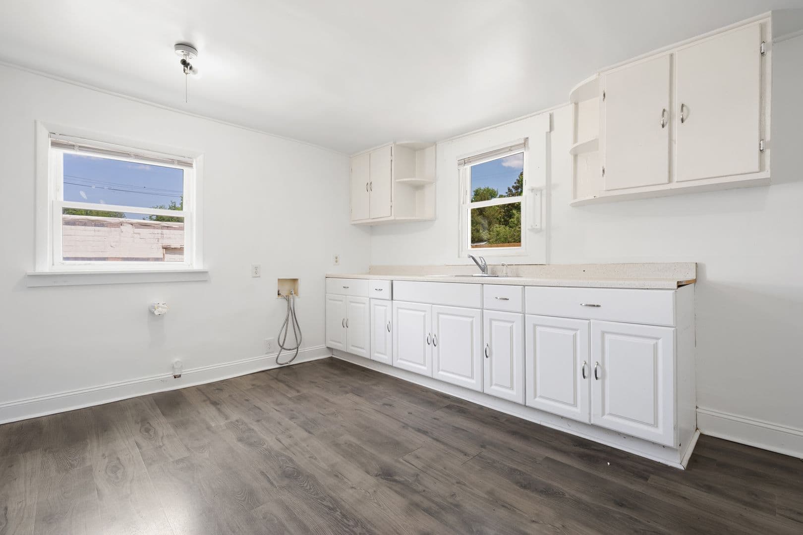 Wake Forest House: 706 N White