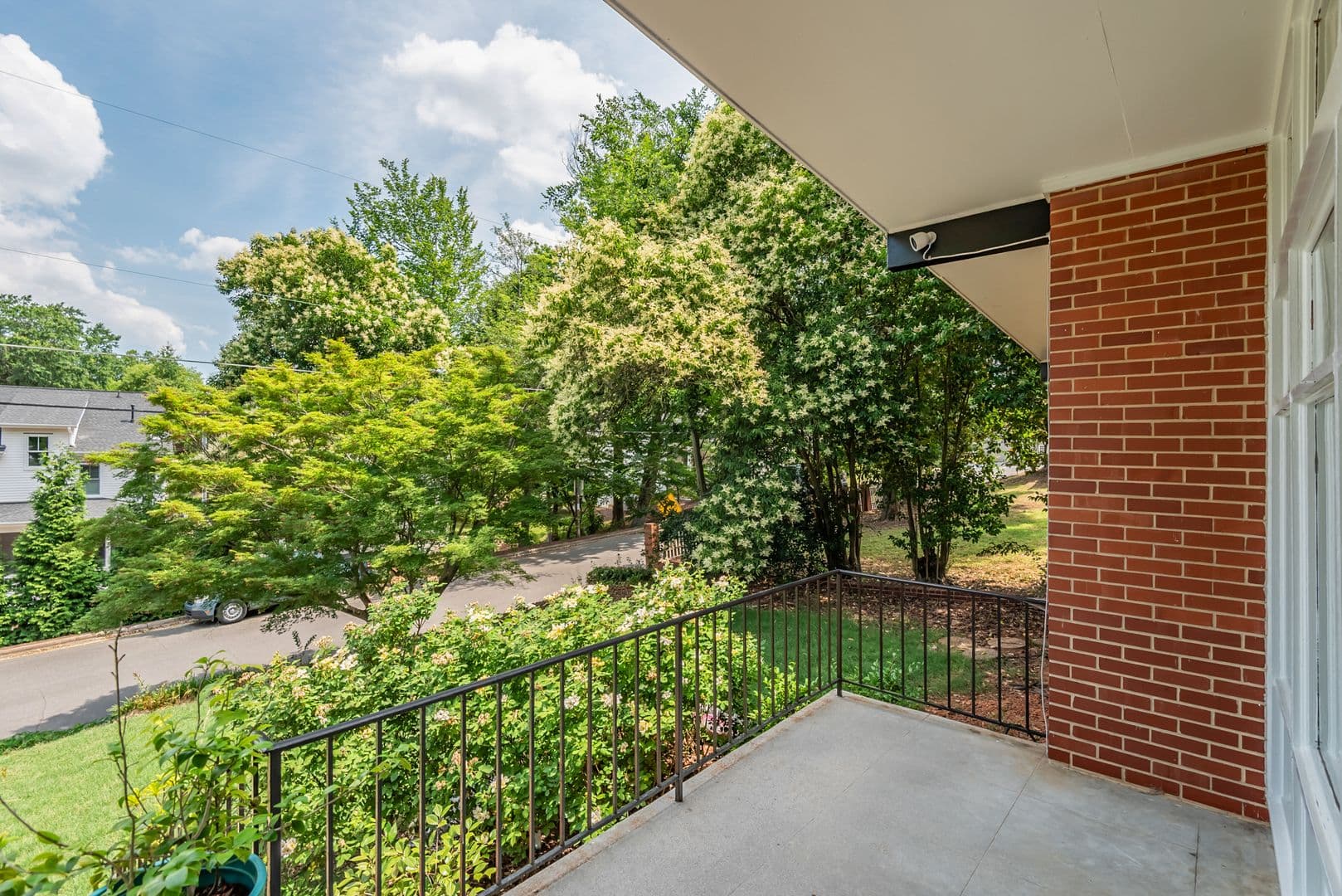 Raleigh Apartment: 2703 Ashland St