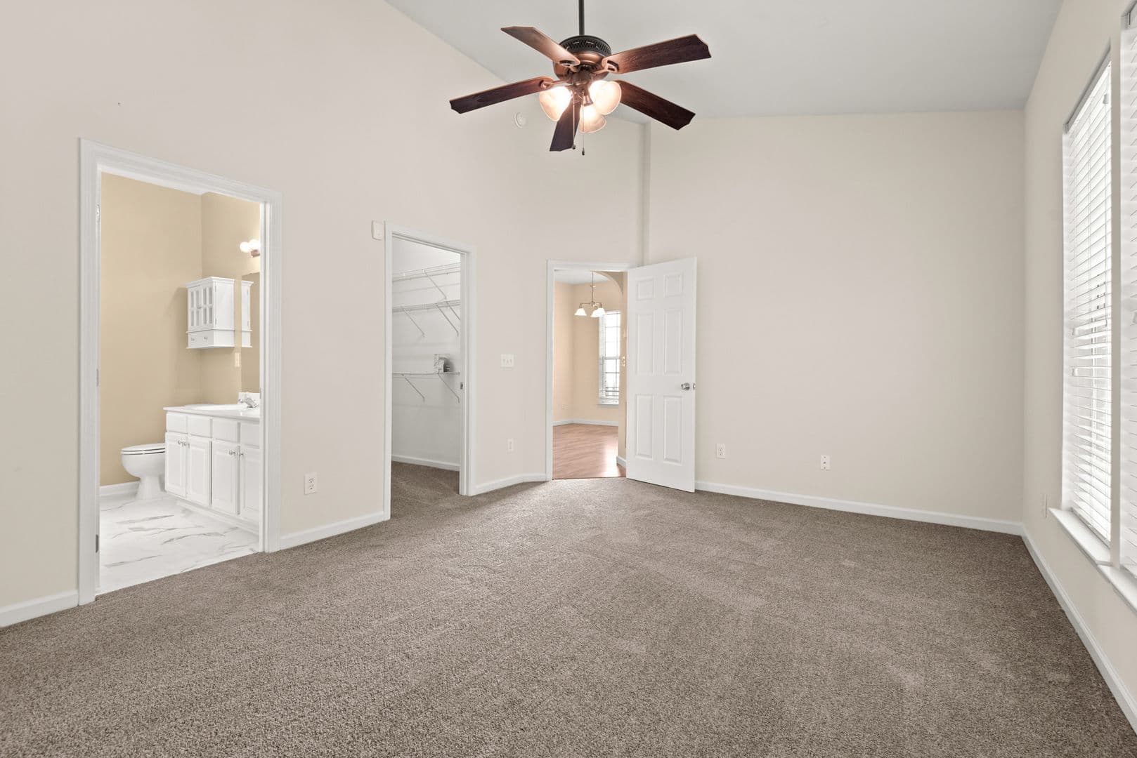 Durham House: 2225 Gablefield Lane