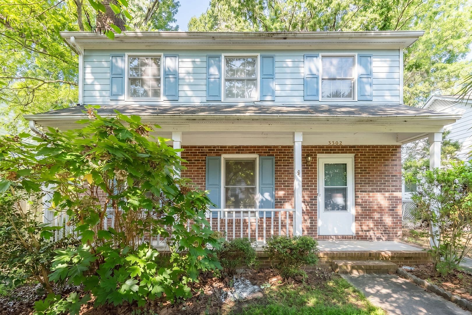 Durham House: 3302 Lassiter St
