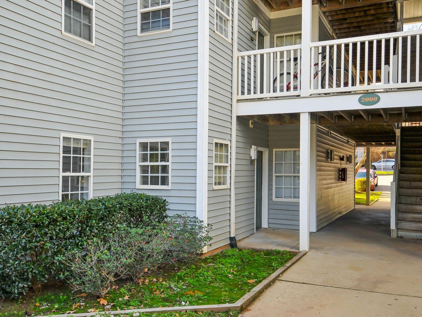 Raleigh Apartment: 2000 University Woods Rd