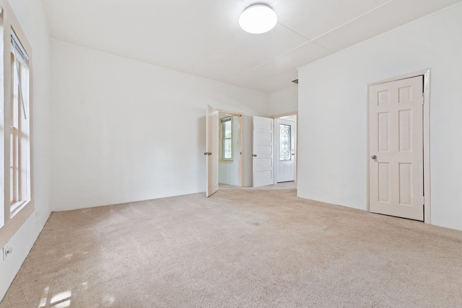 Wake Forest House: 706 N White