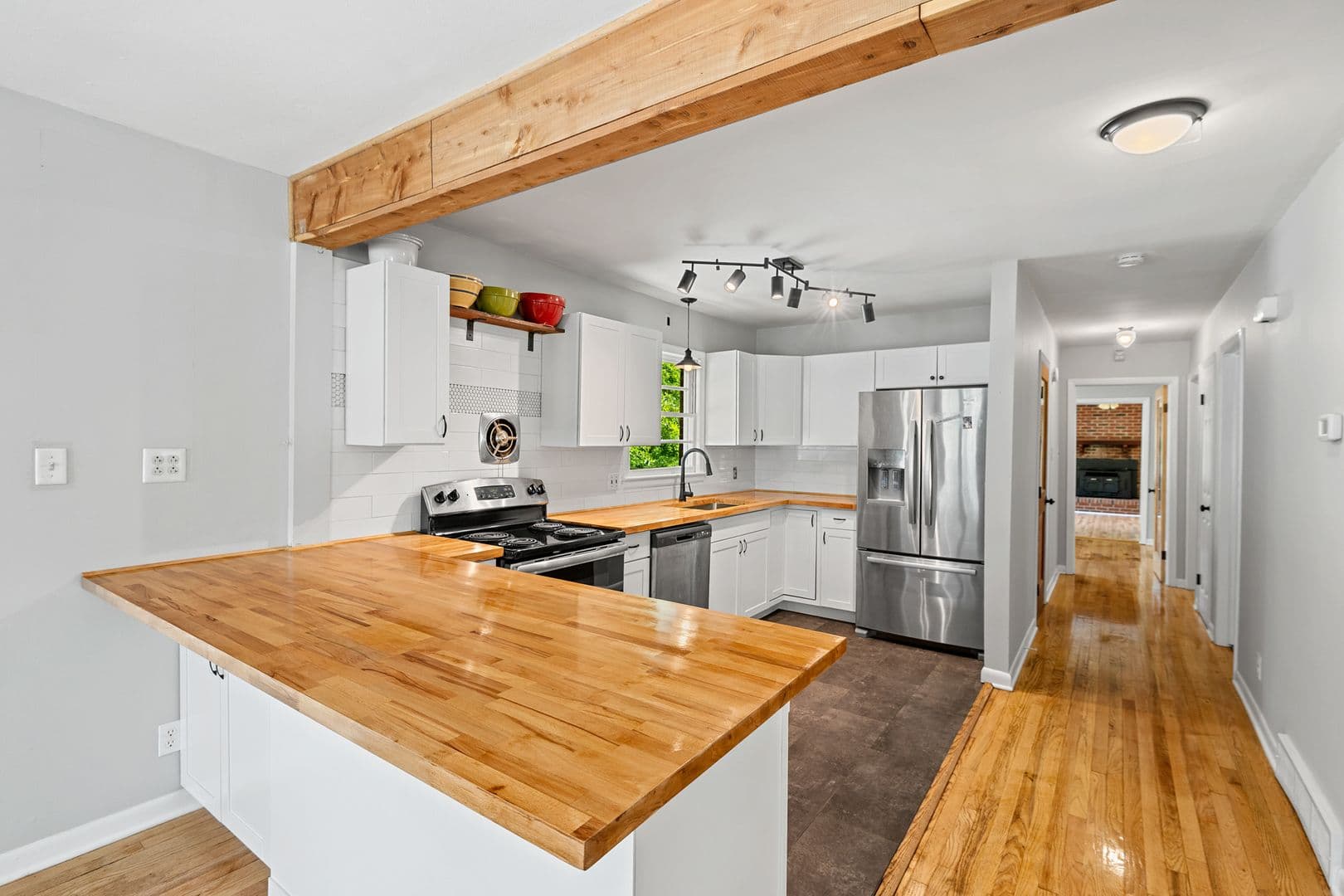 Durham House: 1403 Lincoln St