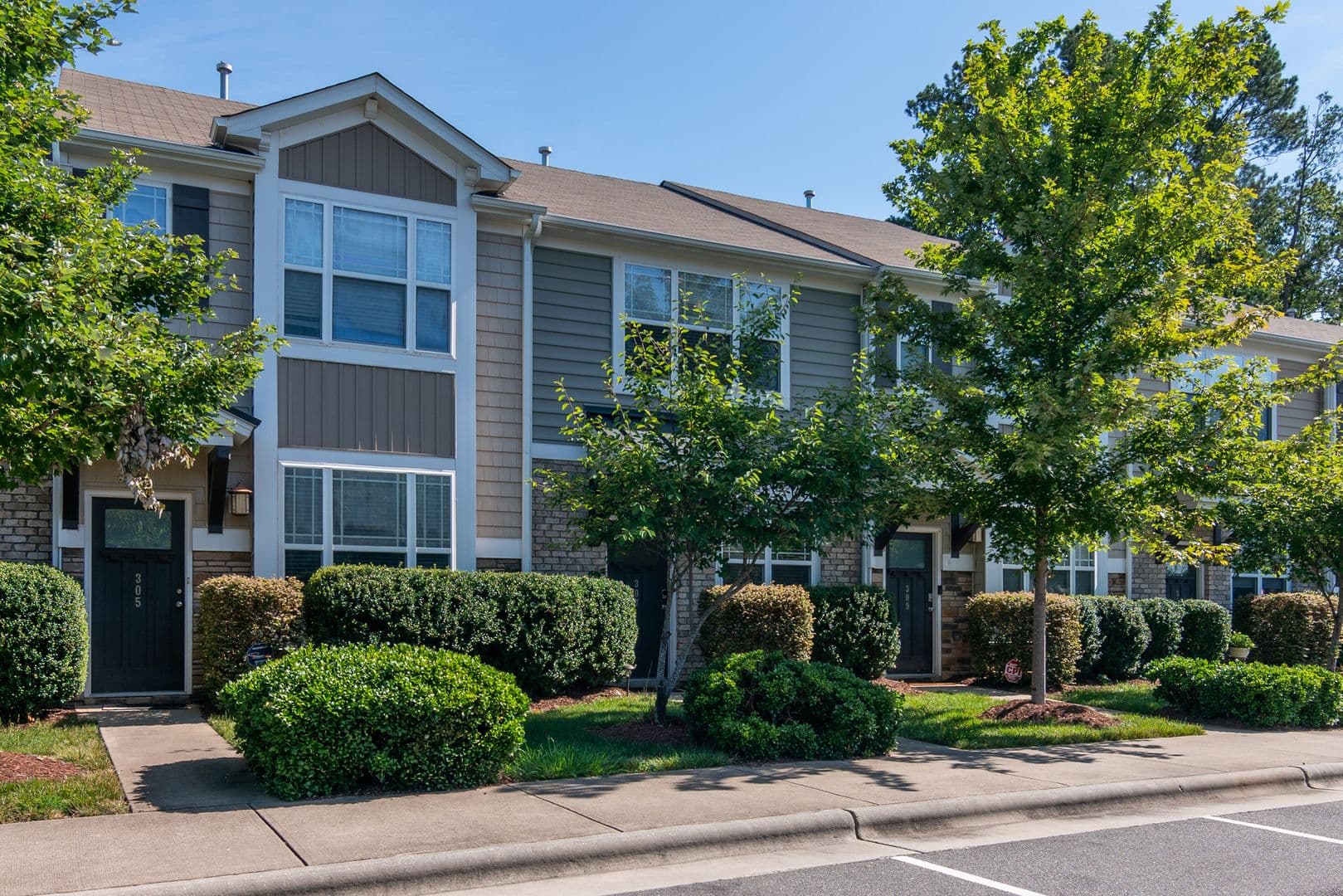Durham House: 307 Carthage Ct