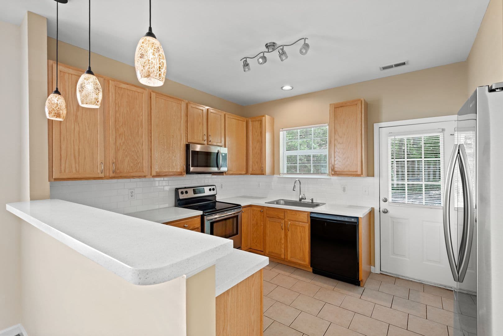 Durham House: 2225 Gablefield Lane
