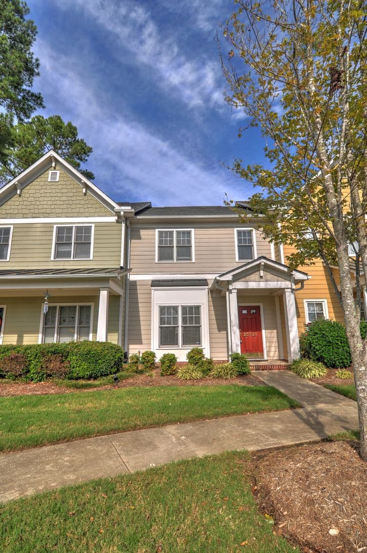 Chapel Hill House: 20021 Roark Hoey Loop