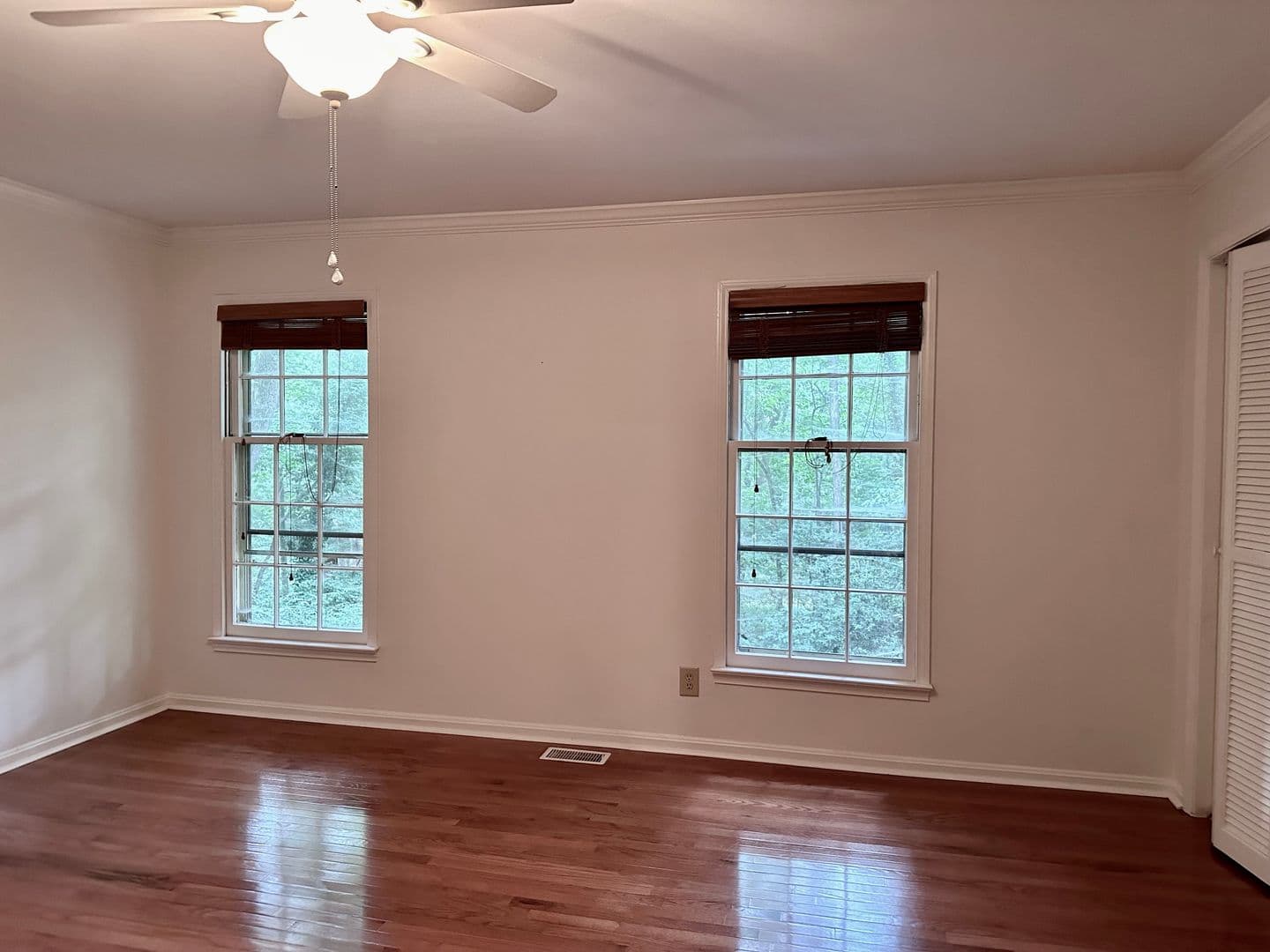 Chapel Hill House: 409 Smith Ave